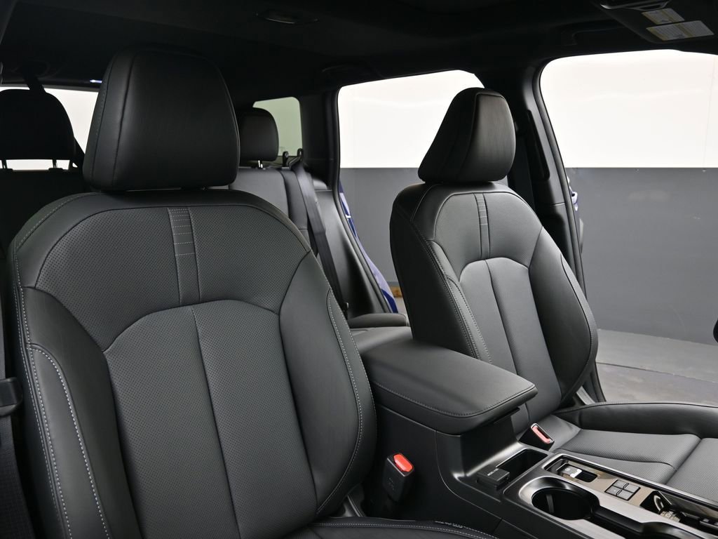 New 2026 Subaru Outback Touring image 13