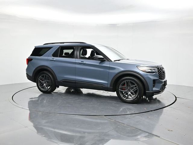 New 2026 Ford Explorer ST w/ Sun And Sound Package image 4