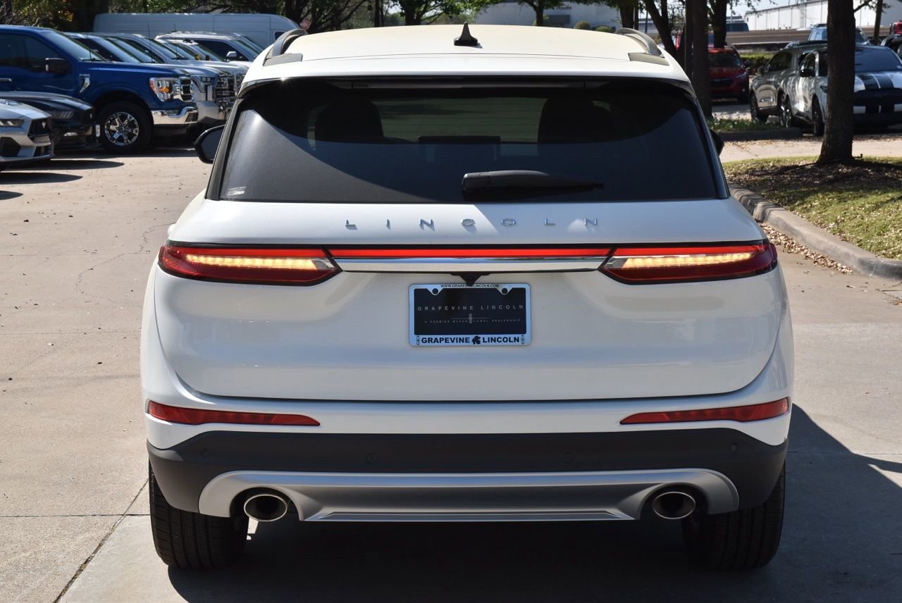 New 2026 Lincoln Corsair Premiere FWD image 8