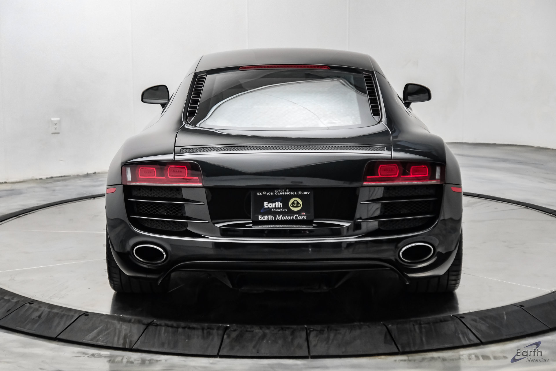 Used 2011 Audi R8 V10 AWD/4WD image 16