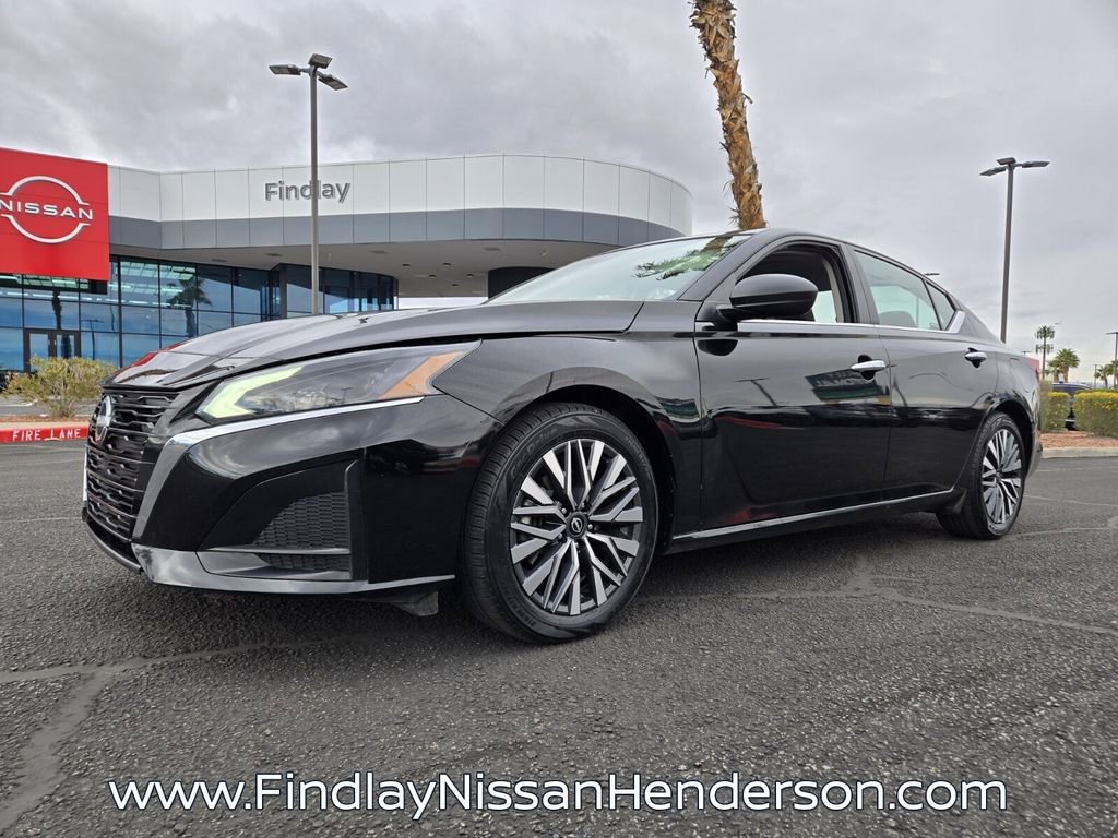 Used 2024 Nissan Altima 2.5 SV video 2