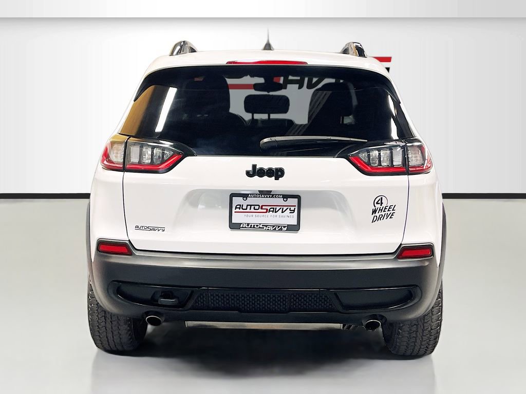 Used 2022 Jeep Cherokee Latitude AWD/4WD image 6