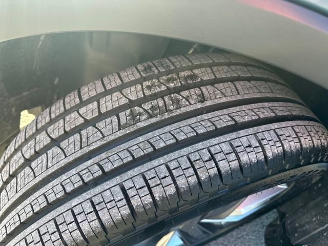 Certified 2021 Volkswagen Tiguan SEL w/ 3rd Row Seat Package image 41