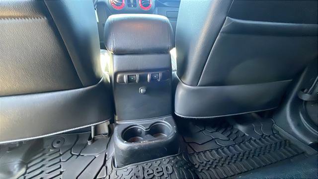 Used 2017 Jeep Wrangler Unlimited Rubicon image 23
