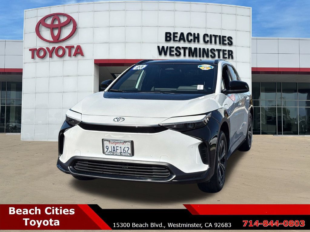 Used 2023 Toyota bZ4X FWD w/ Weather Package image 5