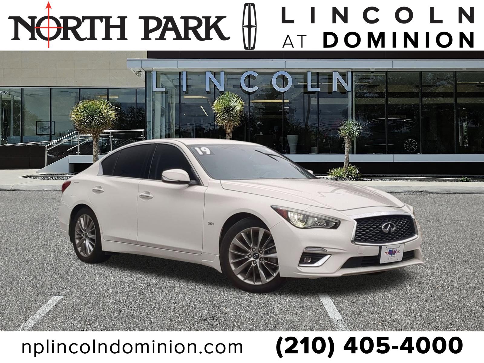 Used 2019 INFINITI Q50 Luxe w/ Essential Package (3.0T Luxe) RWD image 1