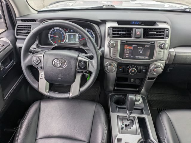 Used 2019 Toyota 4Runner SR5 AWD/4WD image 17