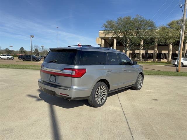Used 2020 Lincoln Navigator Reserve w/ Luxury Package image 4