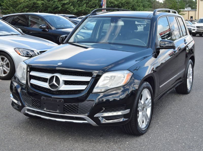 Used 2013 Mercedes-Benz GLK 350 4MATIC image 3
