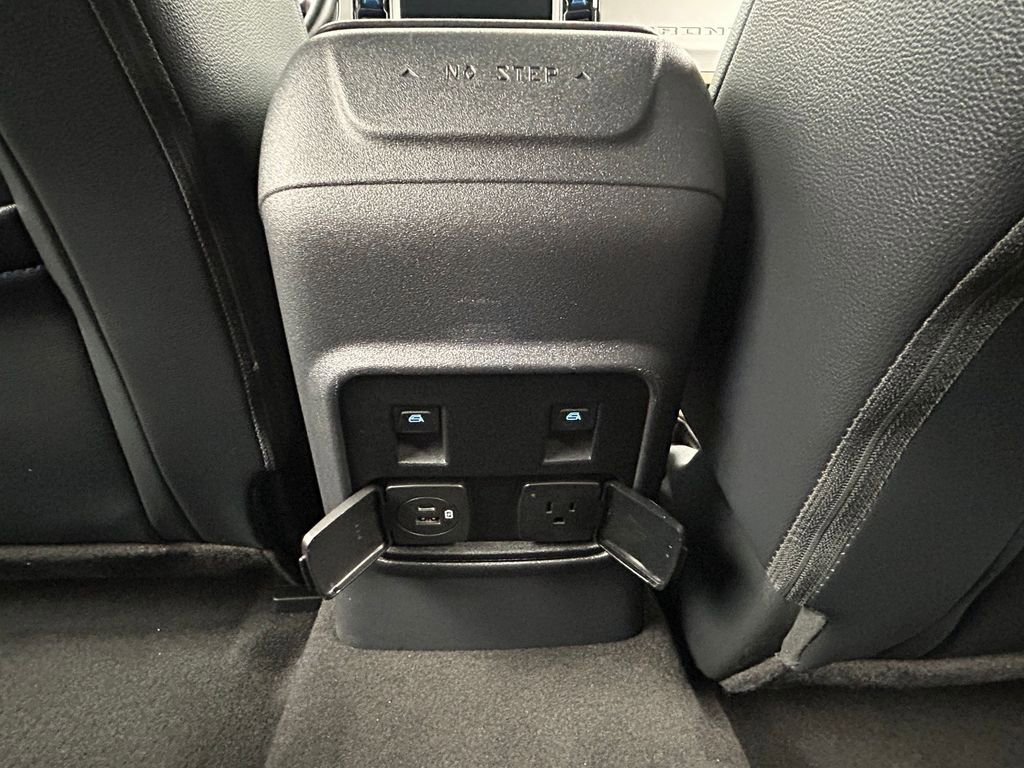 Used 2022 Ford Bronco Outer Banks image 37