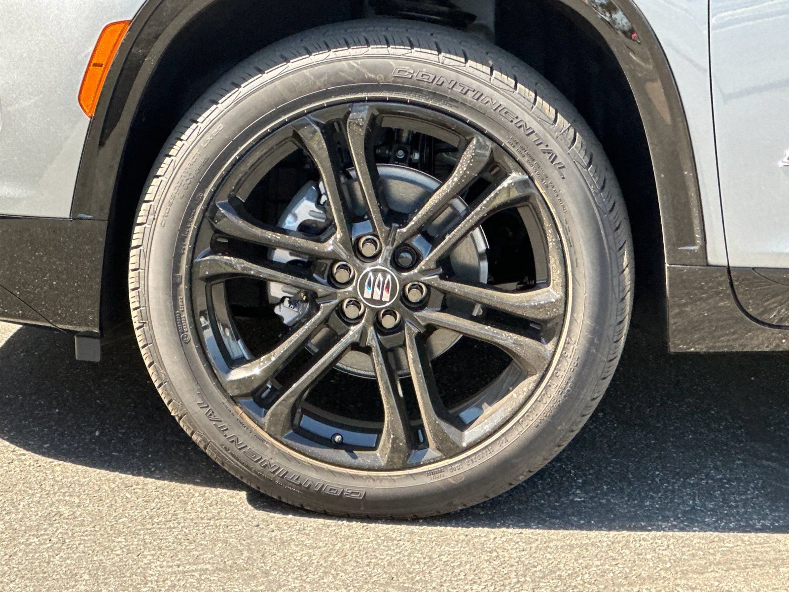 New 2026 Buick Enclave Sport Touring w/ Power Package FWD image 27