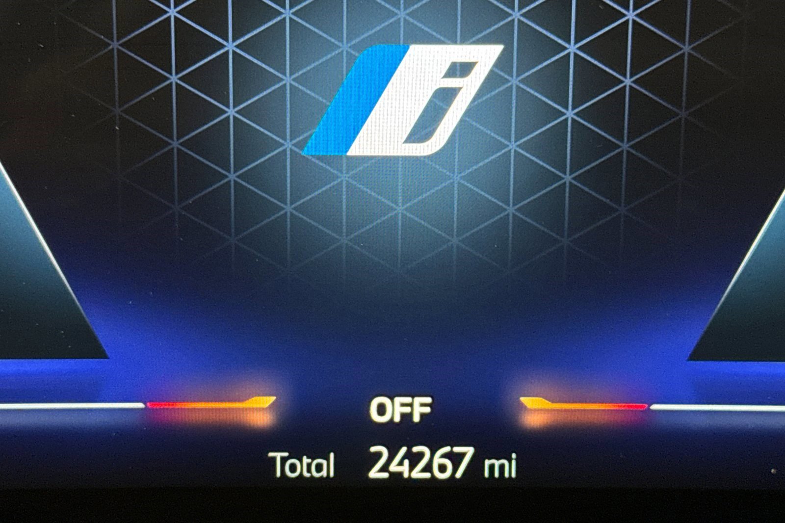 Used 2023 BMW i4 eDrive35 image 34