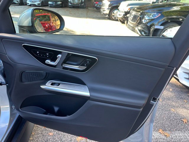 Used 2026 Mercedes-Benz GLC 300 4MATIC image 19