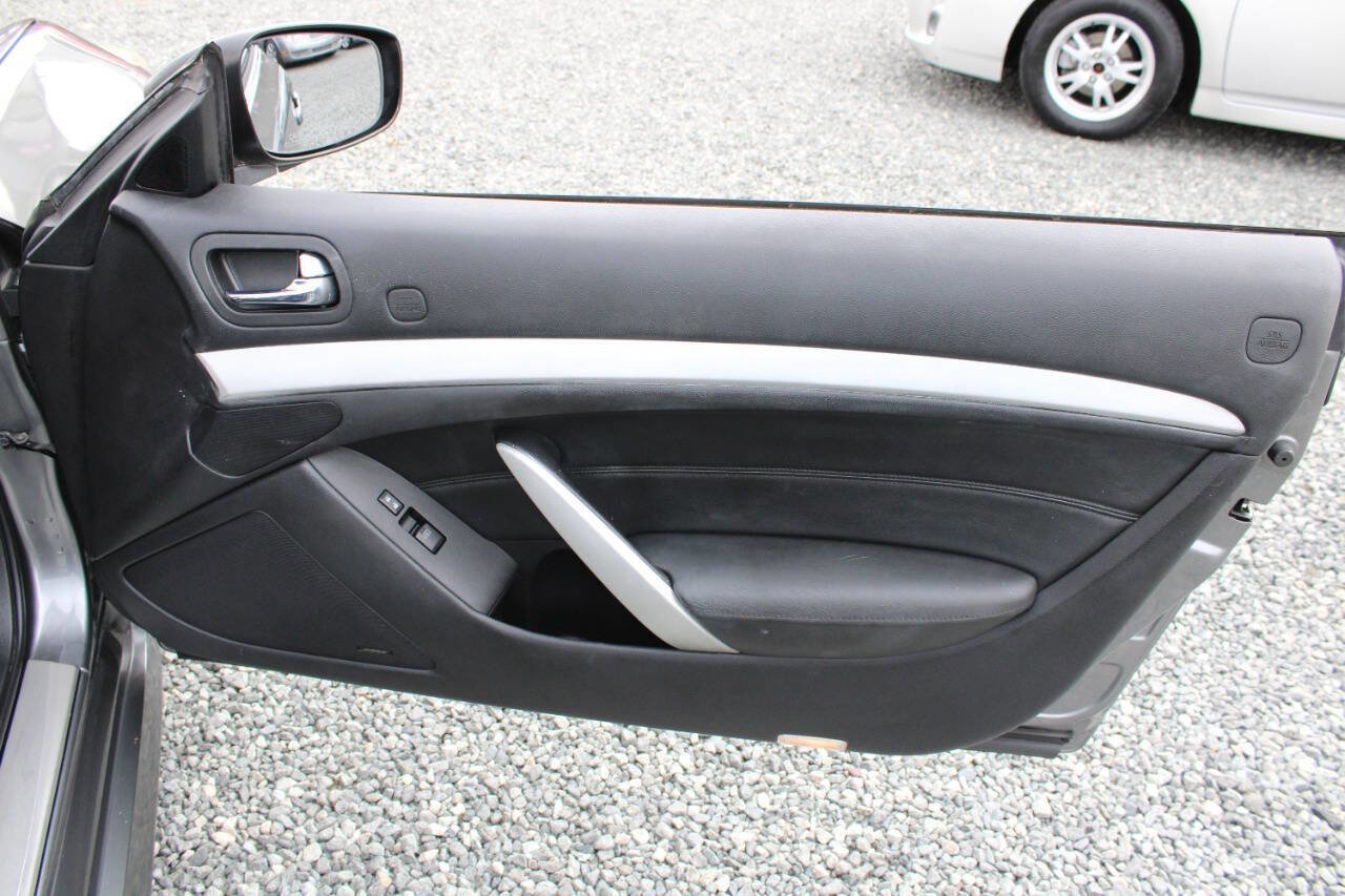 Used 2012 INFINITI G37 Sport w/ Premium Pkg image 25