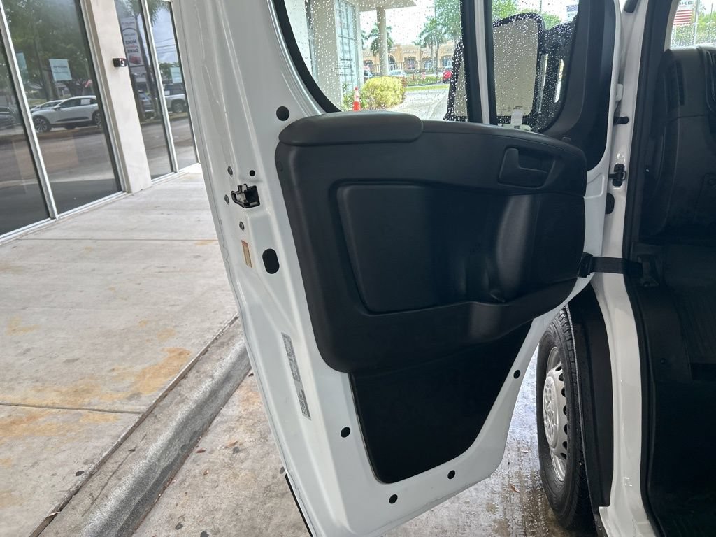 Used 2024 RAM ProMaster 3500 w/ Delivery Van Package FWD image 33