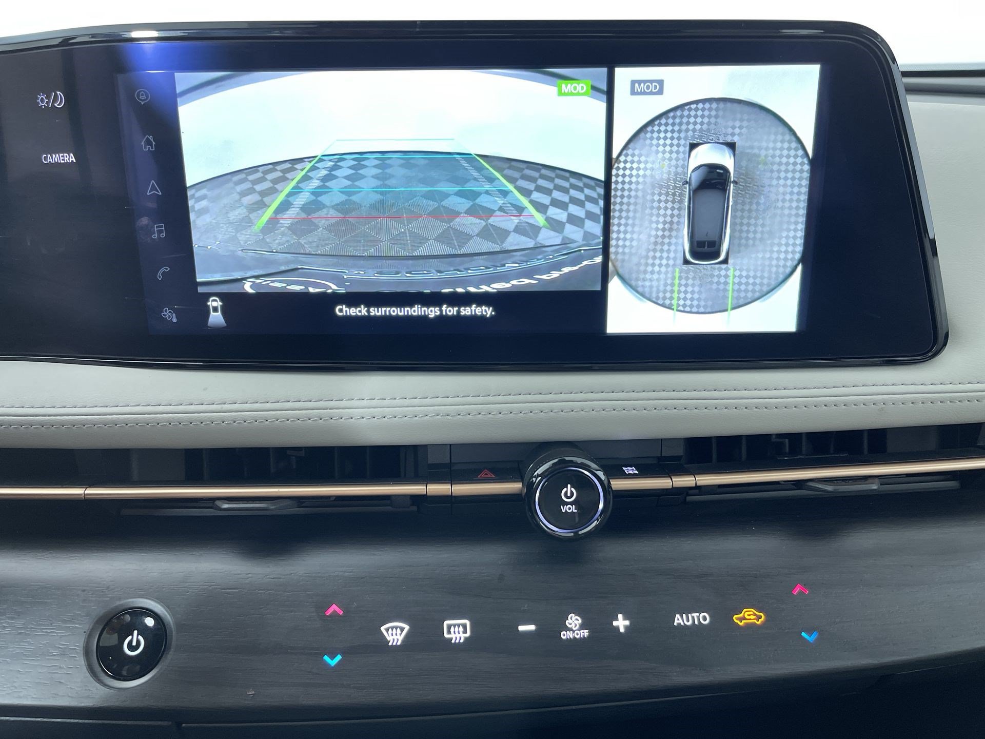 Certified 2024 Nissan Ariya AWD image 19