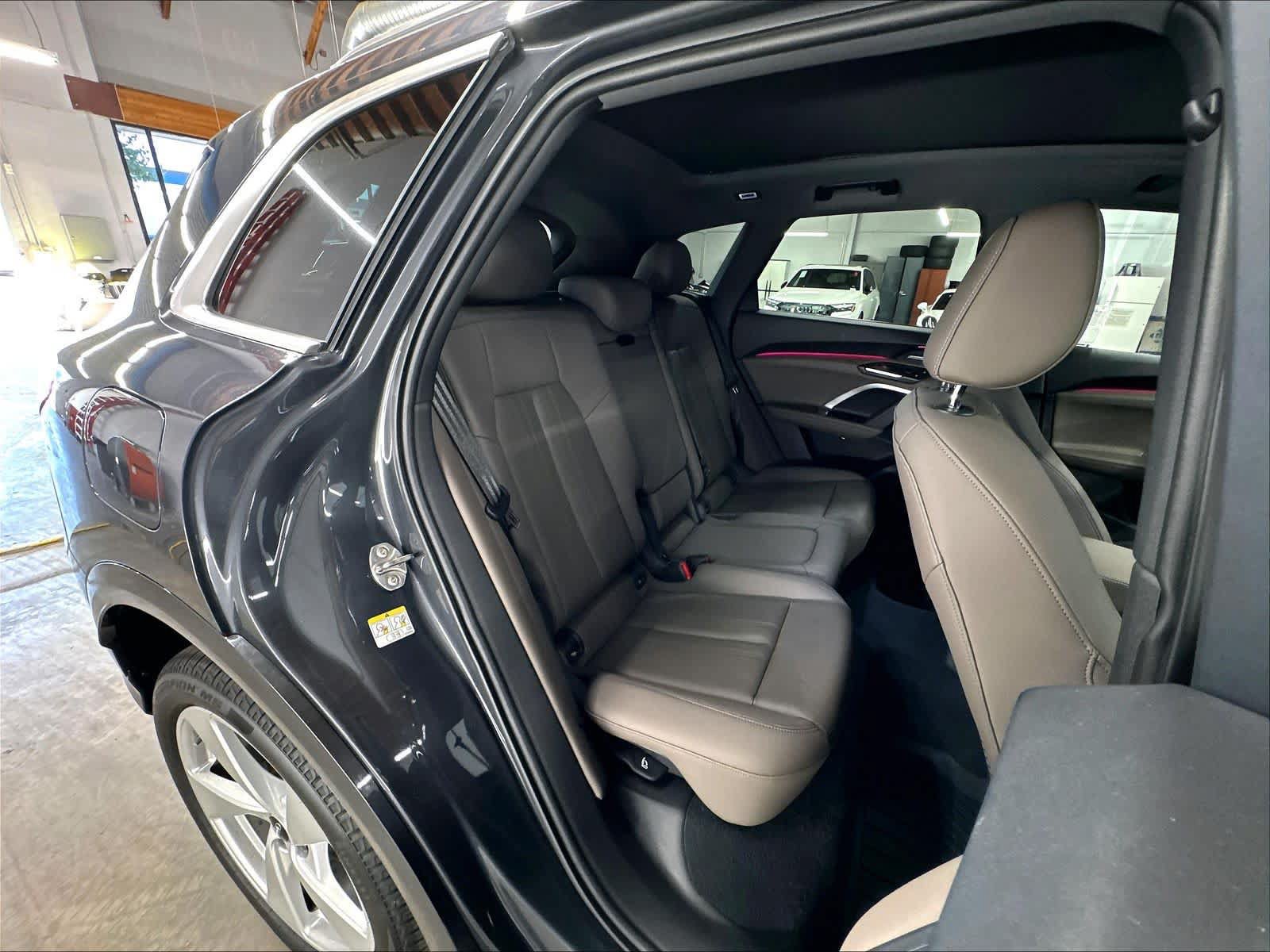 Certified 2025 Audi Q5 Premium w/ Premium Plus AWD/4WD image 28
