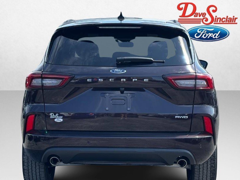 Used 2023 Ford Escape ST-Line Elite image 8