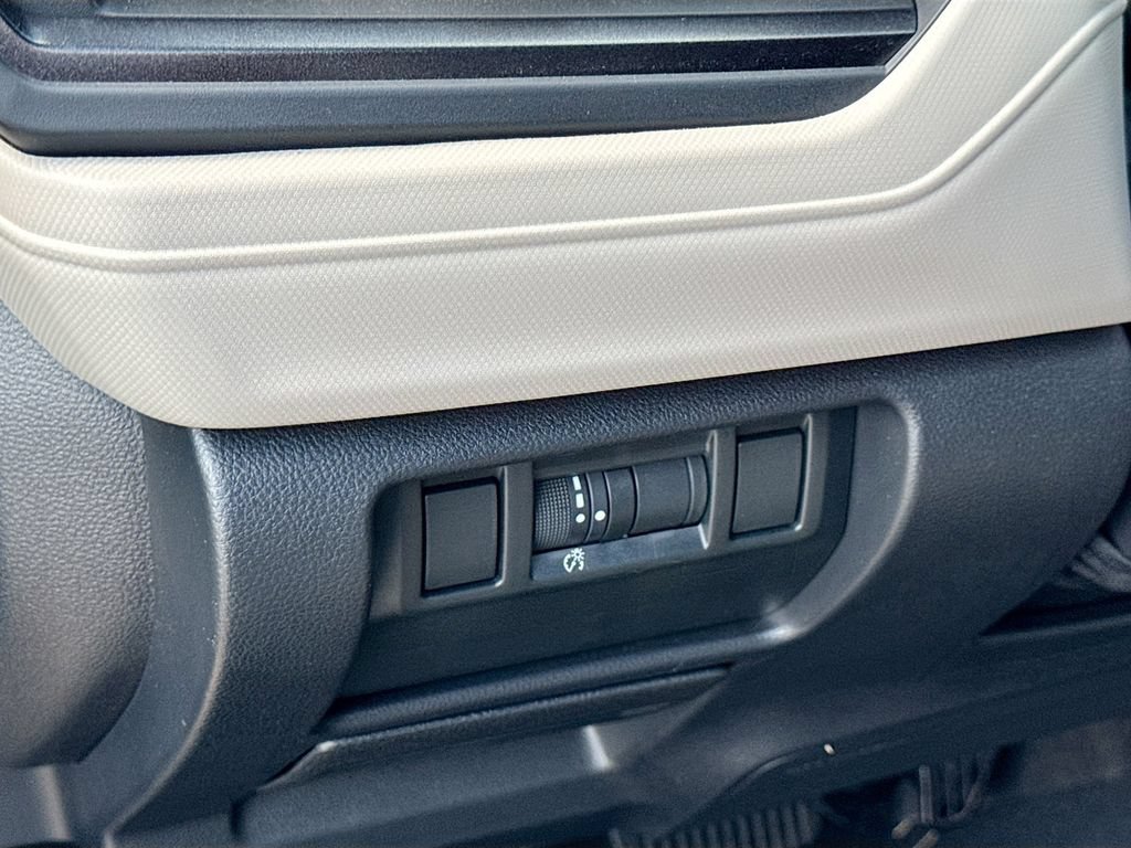 Certified 2025 Subaru Forester AWD/4WD image 12