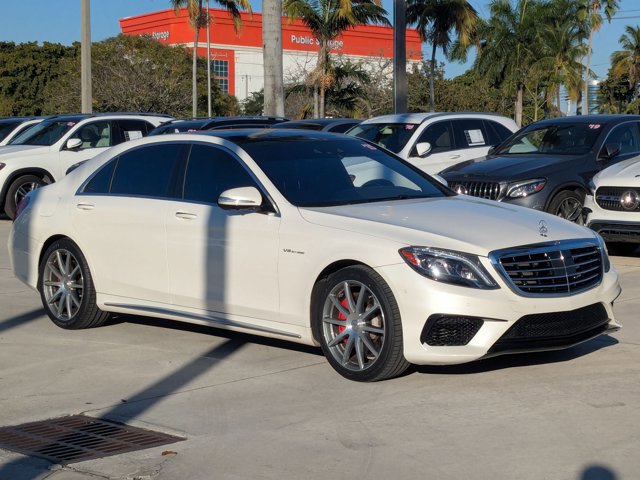Used 2015 Mercedes-Benz S 63 AMG 4MATIC Sedan image 3