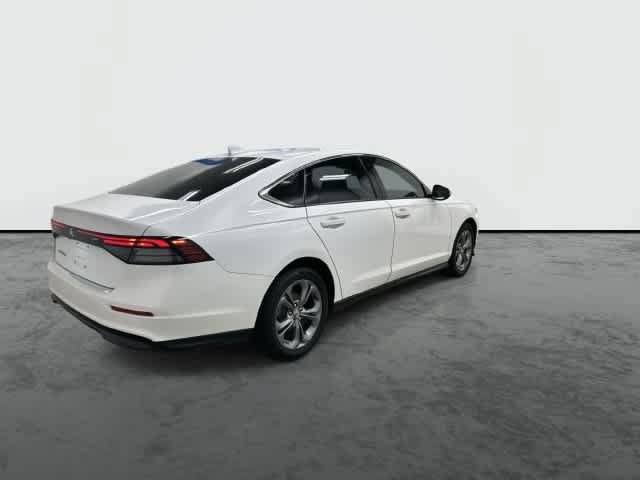 Used 2024 Honda Accord EX image 3