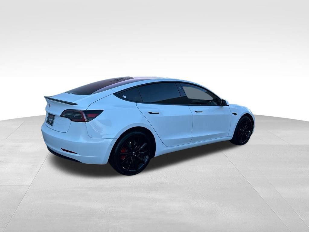Used 2018 Tesla Model 3 image 5