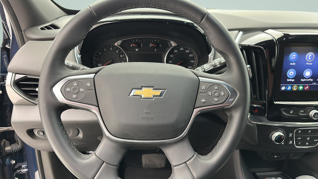 Used 2023 Chevrolet Traverse LT AWD/4WD image 15