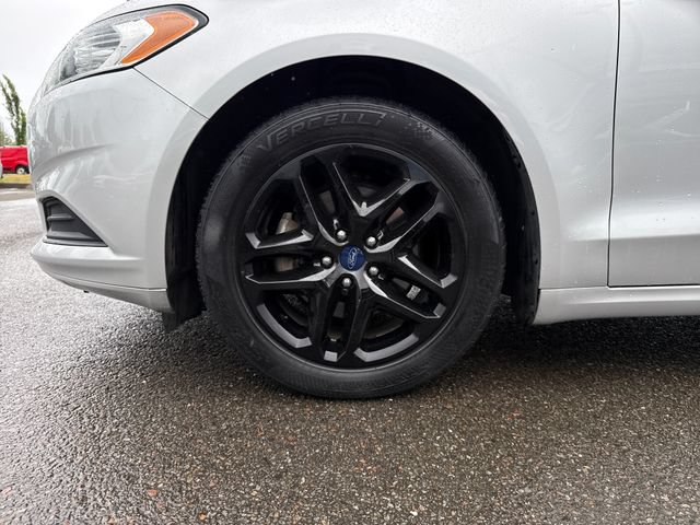 Used 2014 Ford Fusion SE FWD image 27