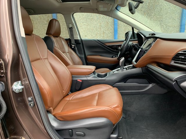 Used 2021 Subaru Outback Touring w/ Popular Package #2 image 29