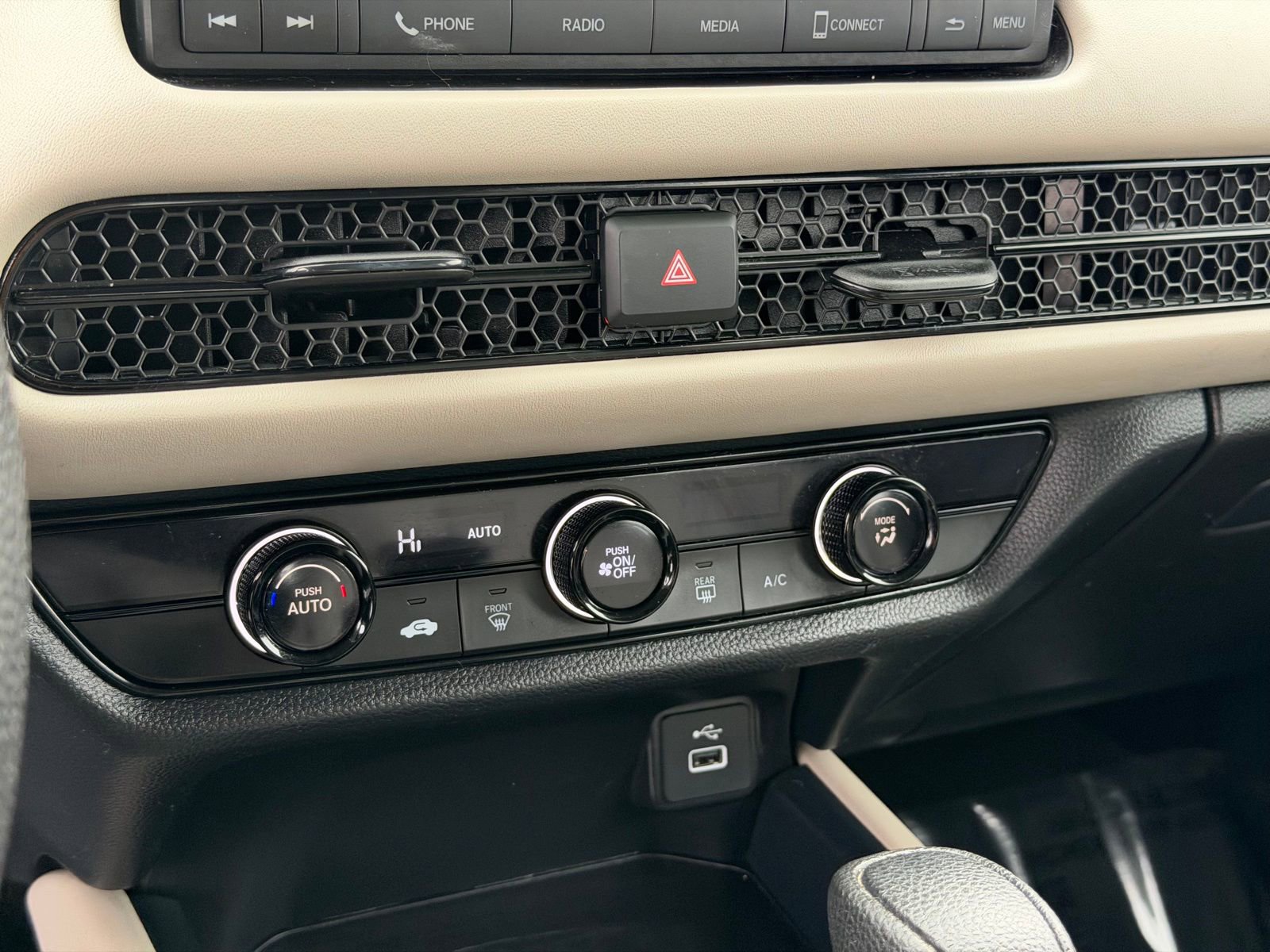 Used 2023 Honda HR-V LX image 21