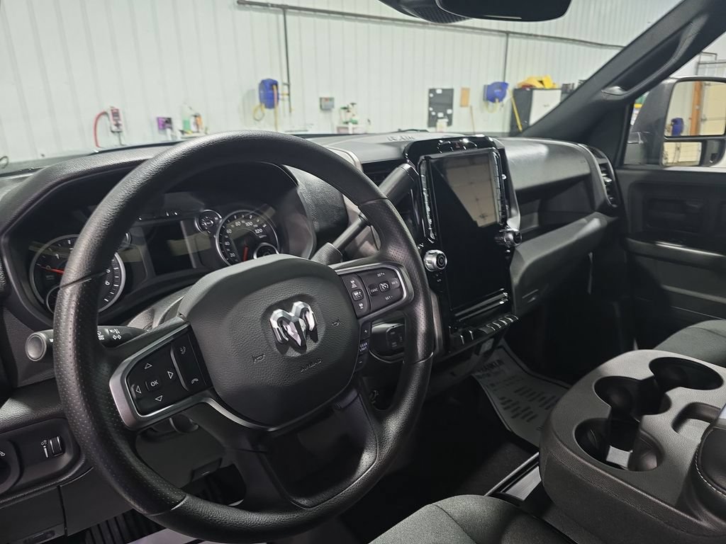 New 2026 RAM 2500 Warlock AWD/4WD image 11