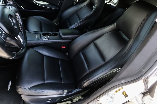 Used 2014 Mercedes-Benz CLA 250 image 39