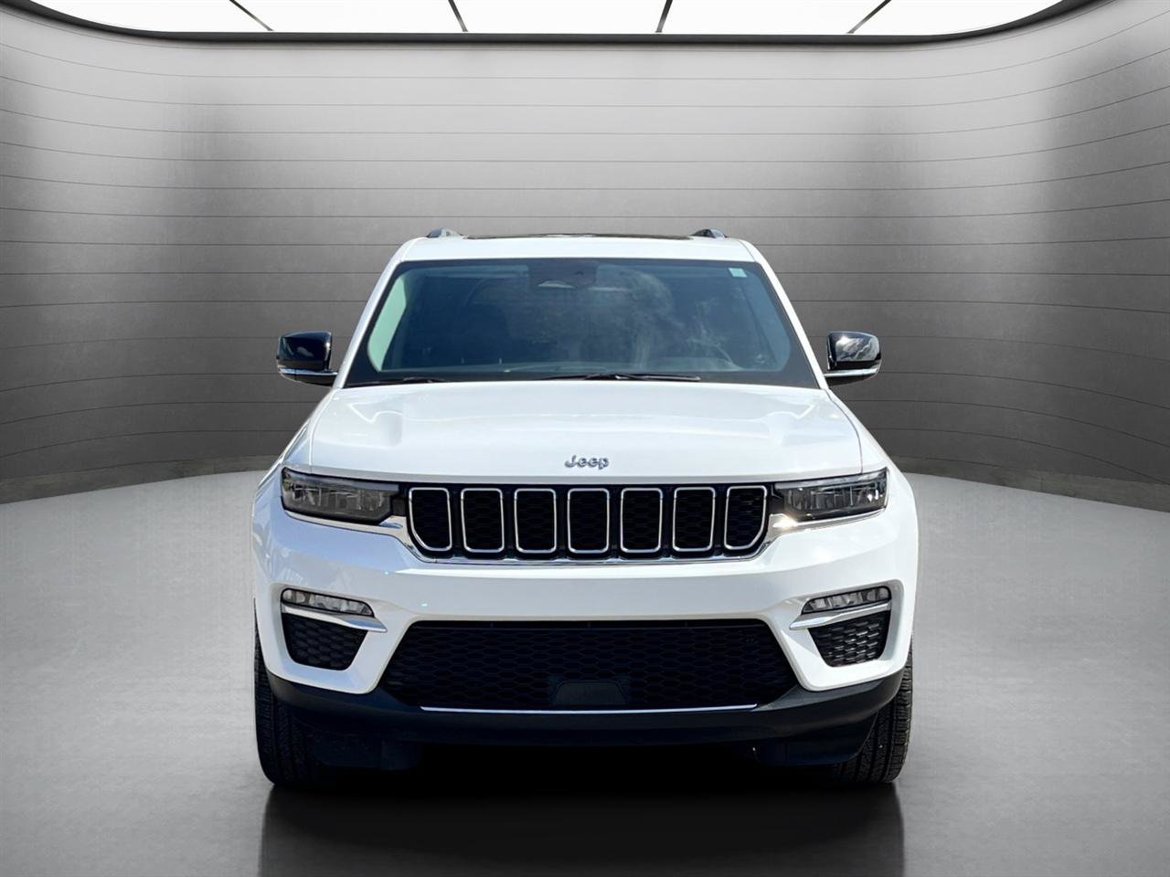 Used 2024 Jeep Grand Cherokee Limited 4xe AWD/4WD image 2