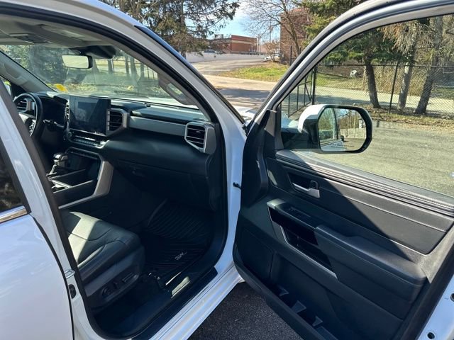 Used 2023 Toyota Tundra Limited image 13