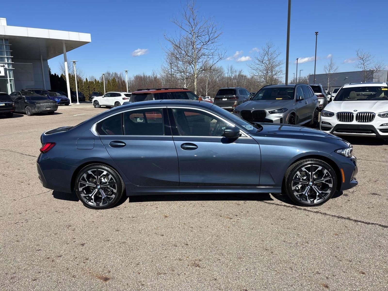 New 2026 BMW 330i xDrive Sedan w/ Premium Package image 8