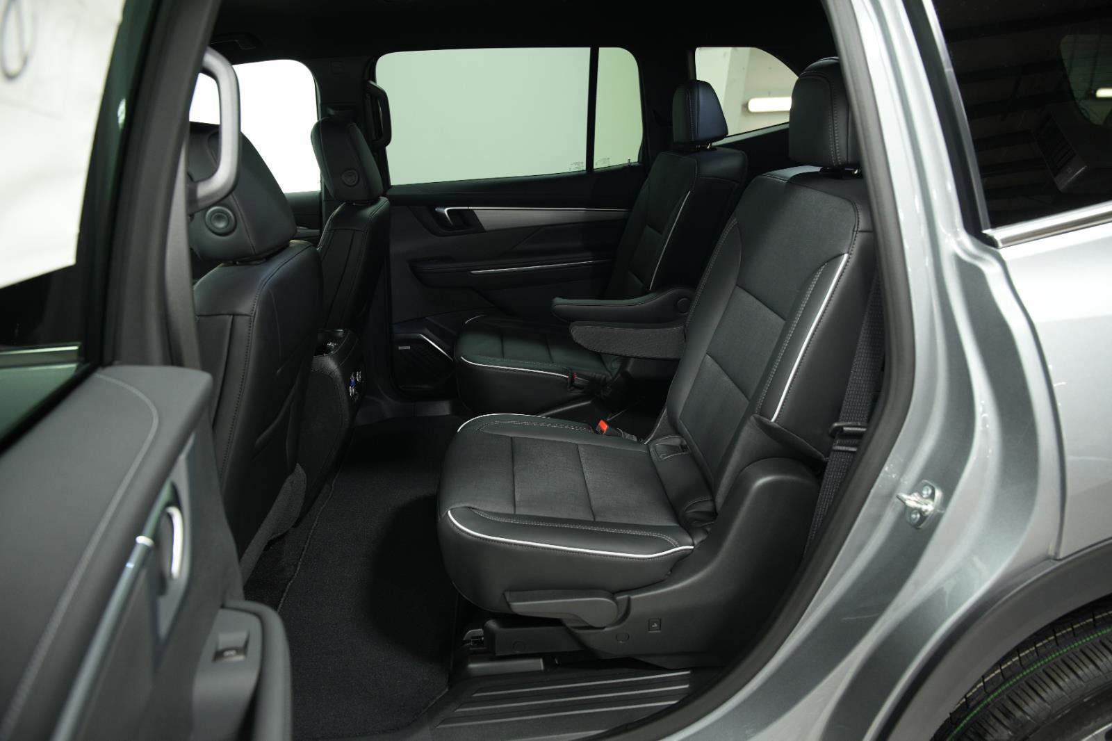 New 2026 Buick Enclave Preferred image 22