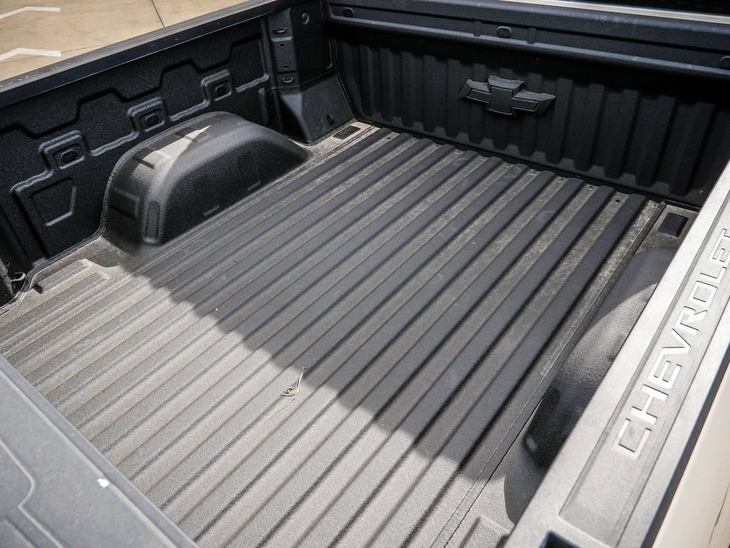 New 2026 Chevrolet Silverado 1500 ZR2 w/ Dark Appearance Package AWD/4WD image 20