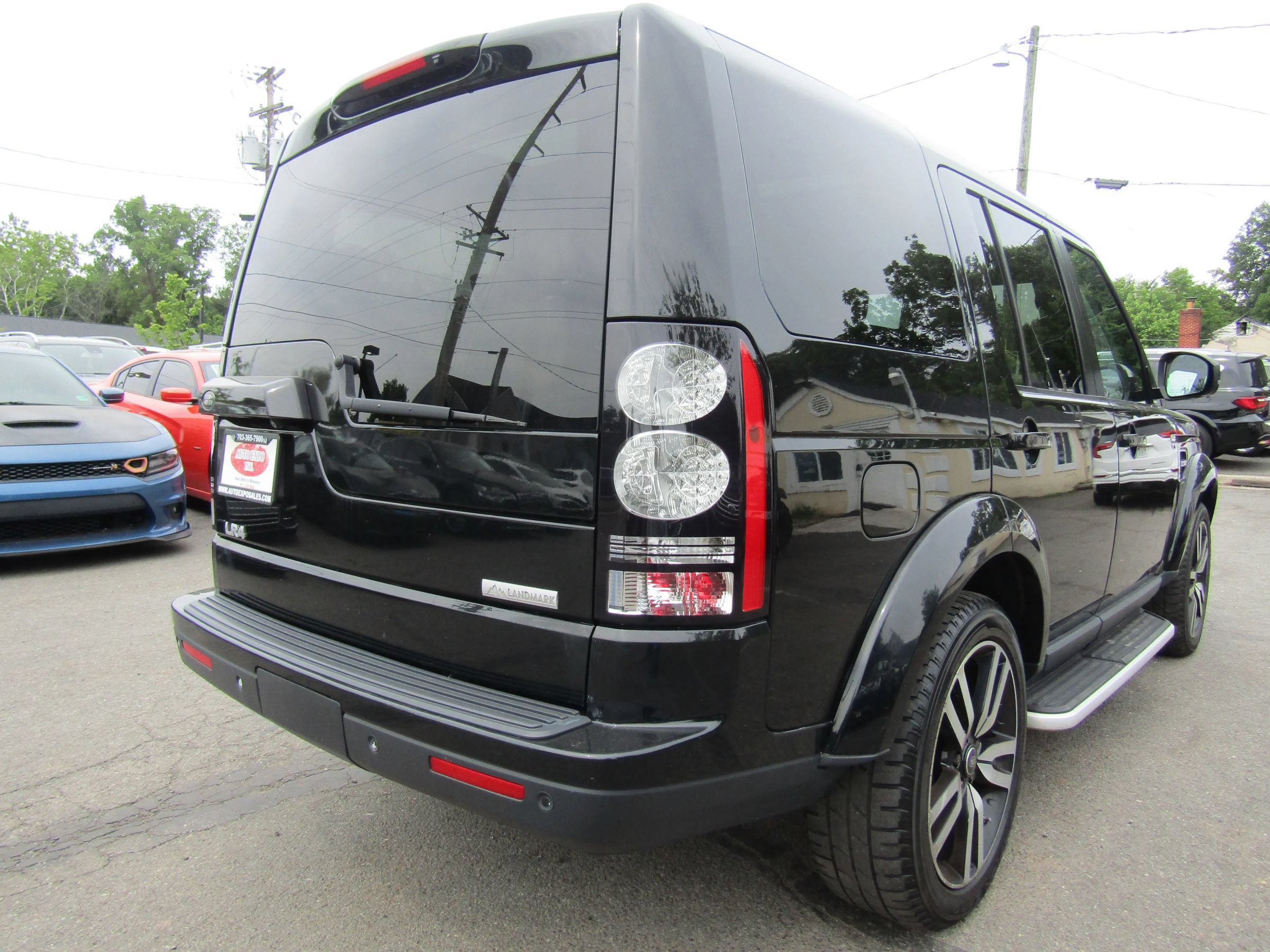 Used 2016 Land Rover LR4 HSE LUX AWD/4WD image 7