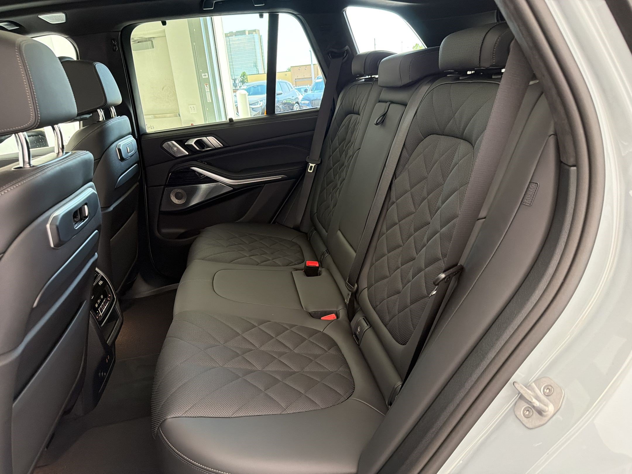 New 2026 BMW X5 M60i w/ Executive Package AWD/4WD image 23