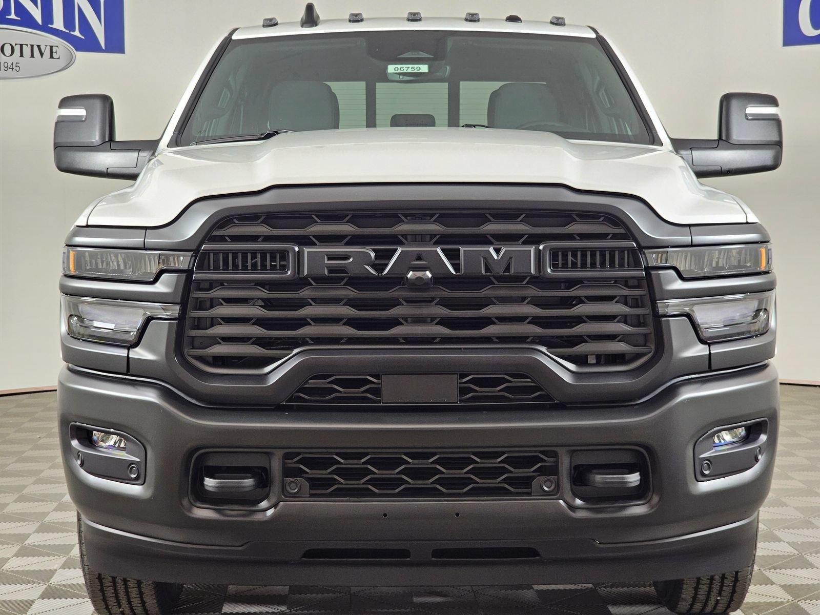 New 2026 RAM 2500 Tradesman AWD/4WD image 36