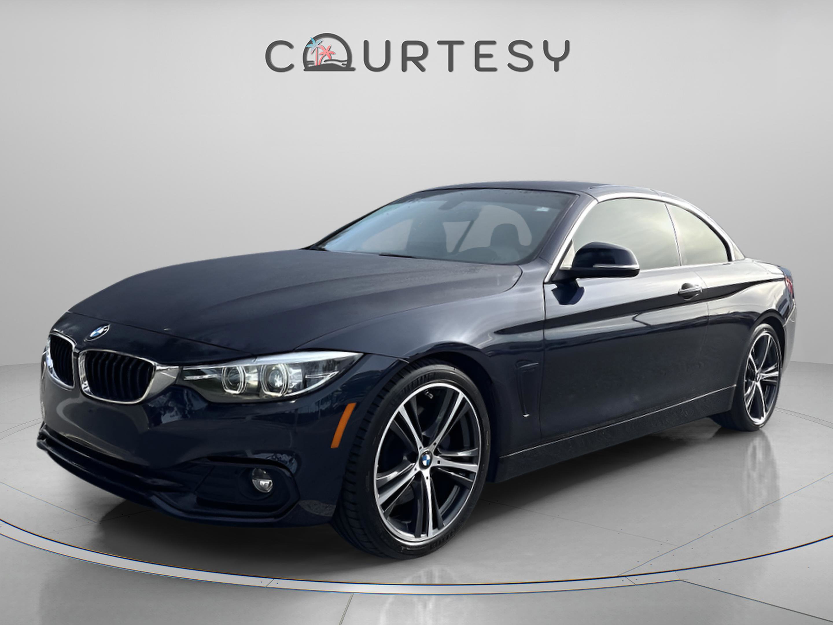 Used 2018 BMW 440i Convertible image 2