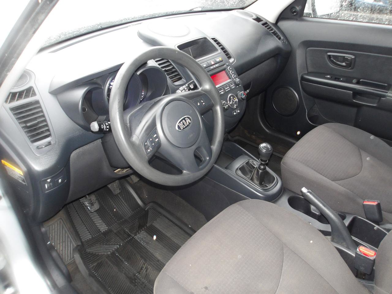 Used 2013 Kia Soul image 9