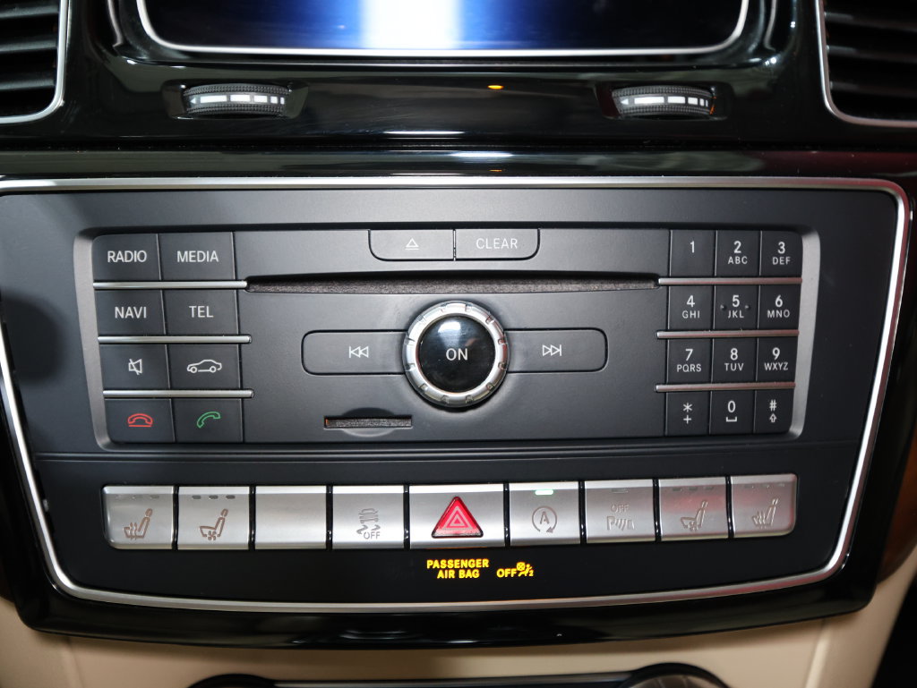 Used 2019 Mercedes-Benz GLS 450 4MATIC image 19