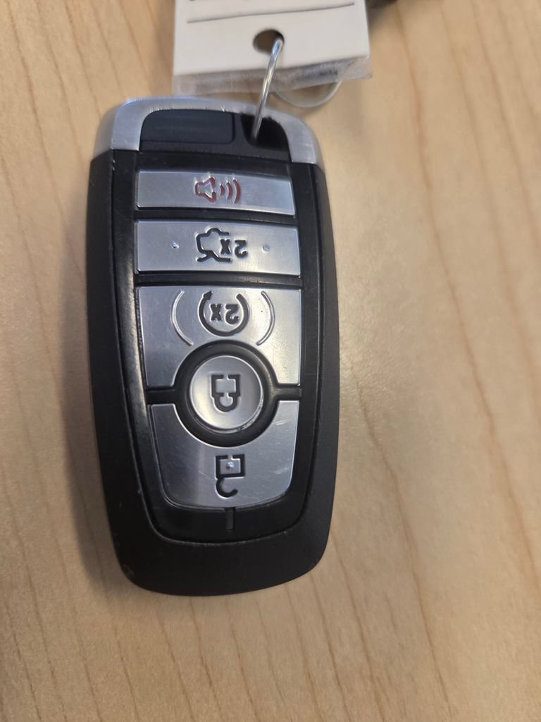 Used 2019 Ford Edge Titanium w/ Cold Weather Package AWD/4WD image 54