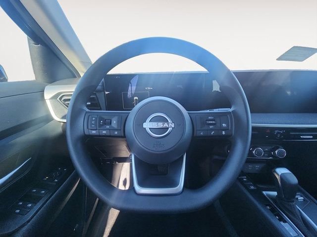 New 2025 Nissan Kicks SV w/ Illumination Package image 12