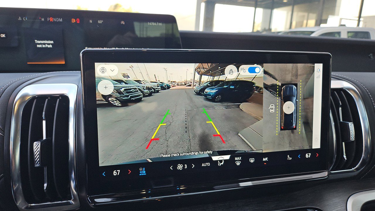 Used 2025 Ford Expedition Max Platinum AWD/4WD image 23