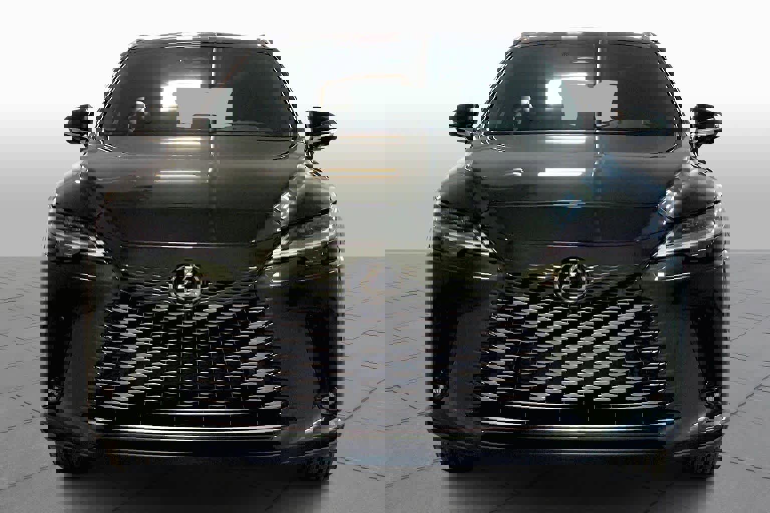 Used 2025 Lexus RX 350 Luxury w/ Convenience Package image 4