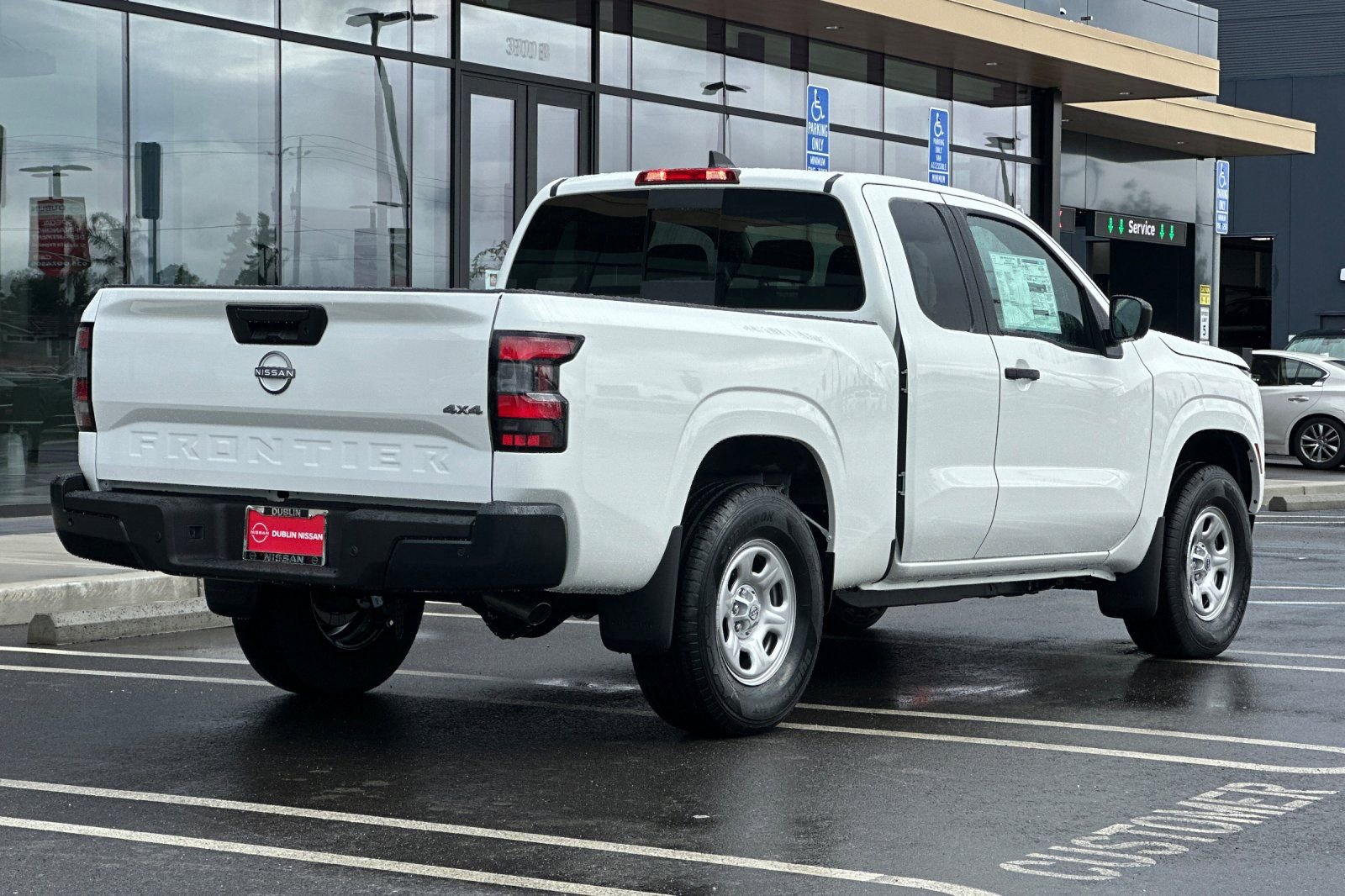 New 2026 Nissan Frontier S image 4