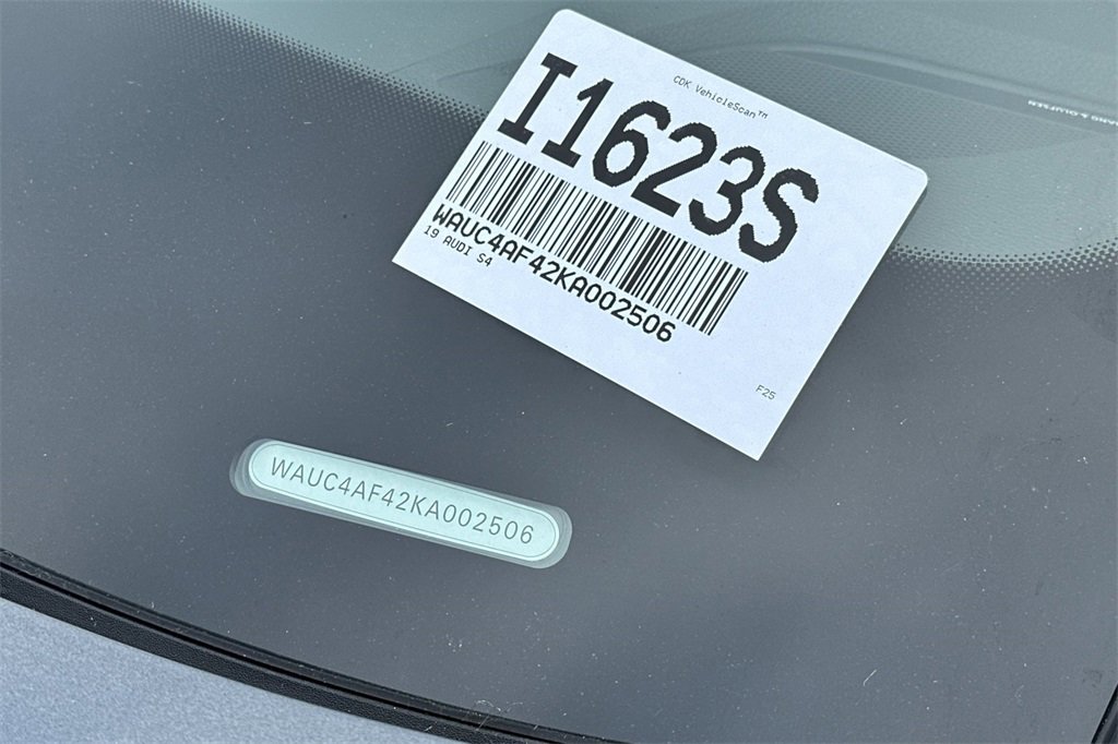Used 2019 Audi S4 Prestige w/ Prestige Package image 27