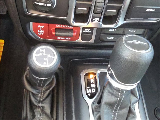 New 2025 Jeep Gladiator Willys image 10